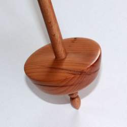 Bottom Whorl Drop spindle - 30g - Yew
